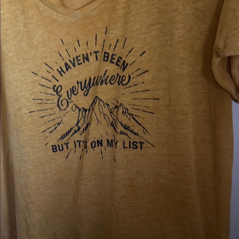Maurices Yellow Graphic Short Sleeve Tee